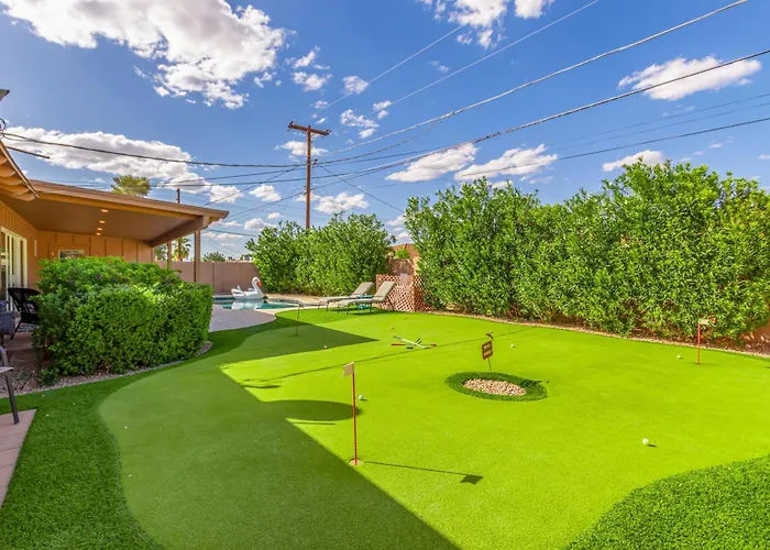 Games Galore - Old Town - Pool & Golf *