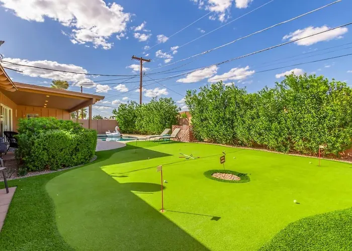 Games Galore - Old Town - Pool & Golf *