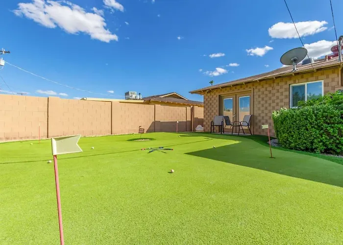 Games Galore - Old Town - Pool & Golf